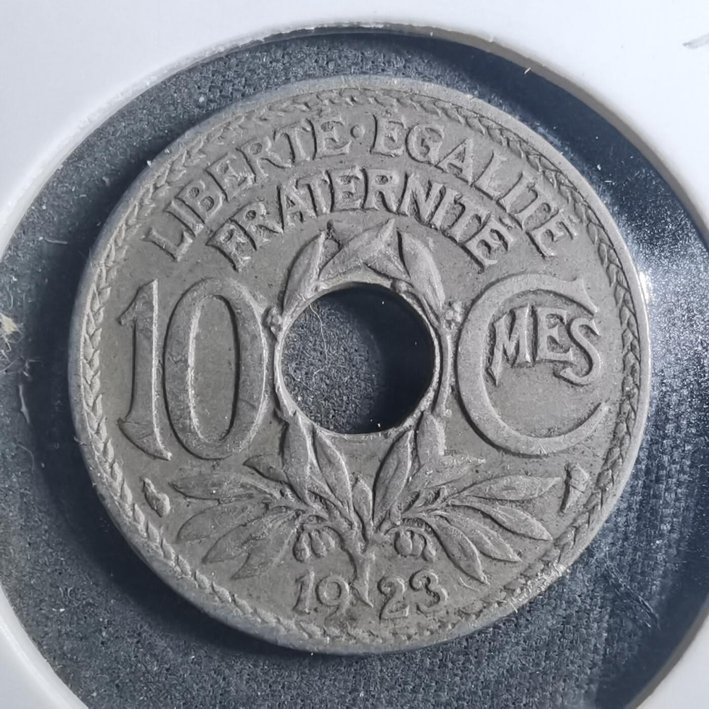 沼泽如烟--第896场 法国1923年十分