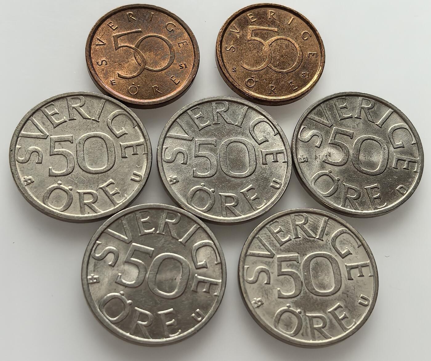  外国优质老铜币银币，周六九点倒数截拍，满百包邮，可寄存半年，喜欢朋友微信扫描二维码可直接参拍