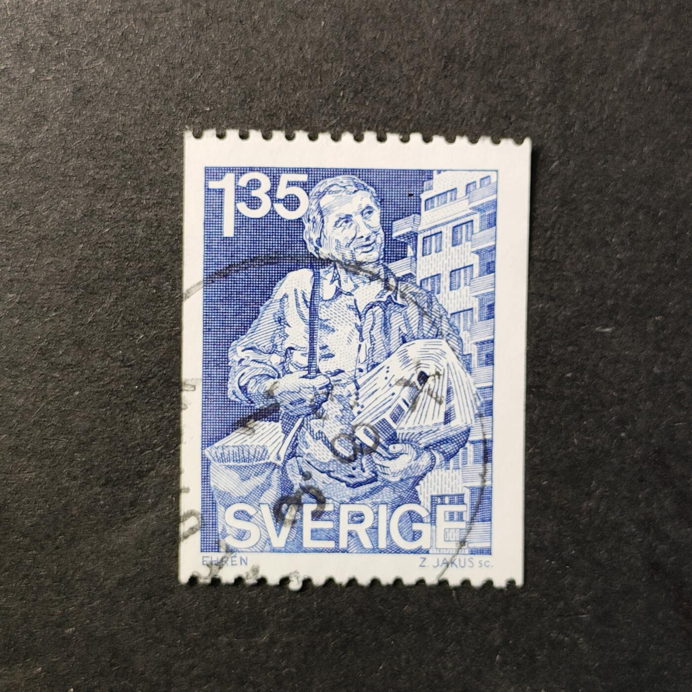 嘉禾收藏    【第373期】            无佣金、可寄存、满30元包邮 瑞典邮票，1982年报纸投递员雕刻版1全