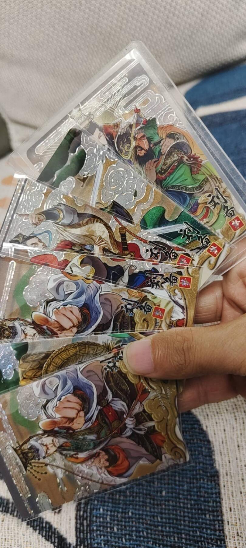 秋原瞳的小店第二十八期（持续收拍，深夜入冬的稀雨，总是静寂的……）