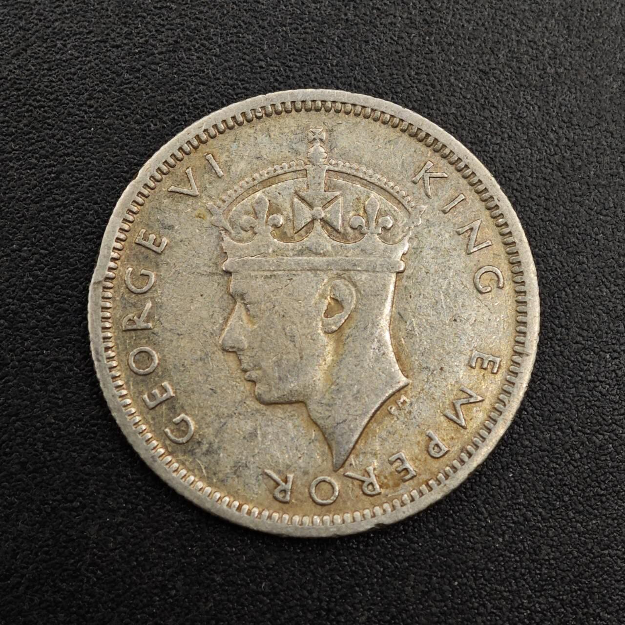 【淘币小摊】实时拍第七百九十二拍   散币场   满百包邮可预留二周 每周一统一发货   斐济1940年6便士银币