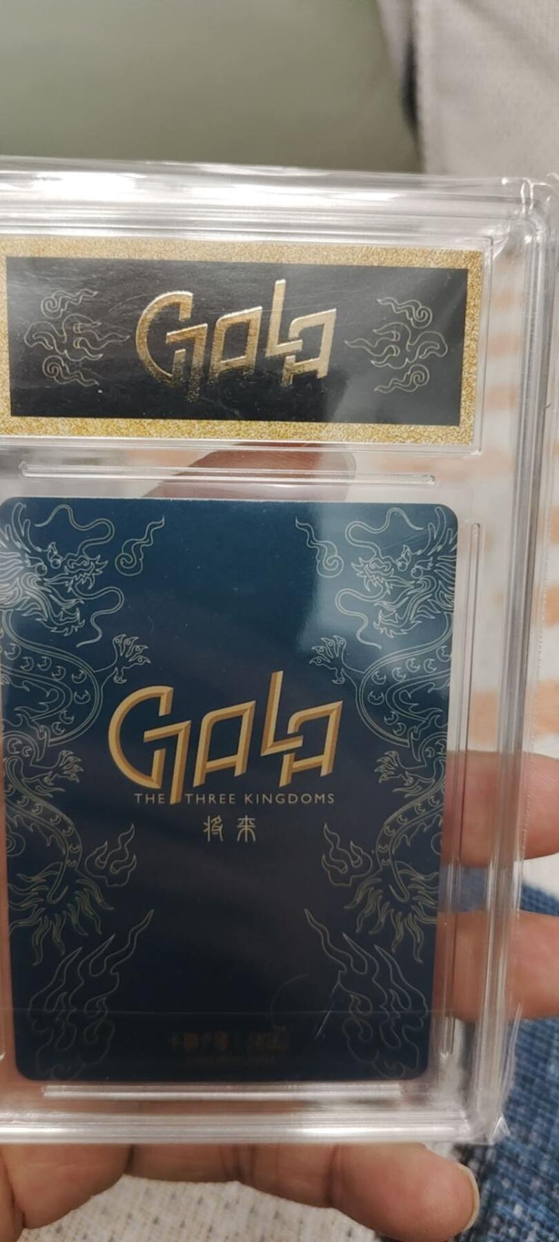 秋原瞳的小店第二十八期（持续收拍，深夜入冬的稀雨，总是静寂的……）