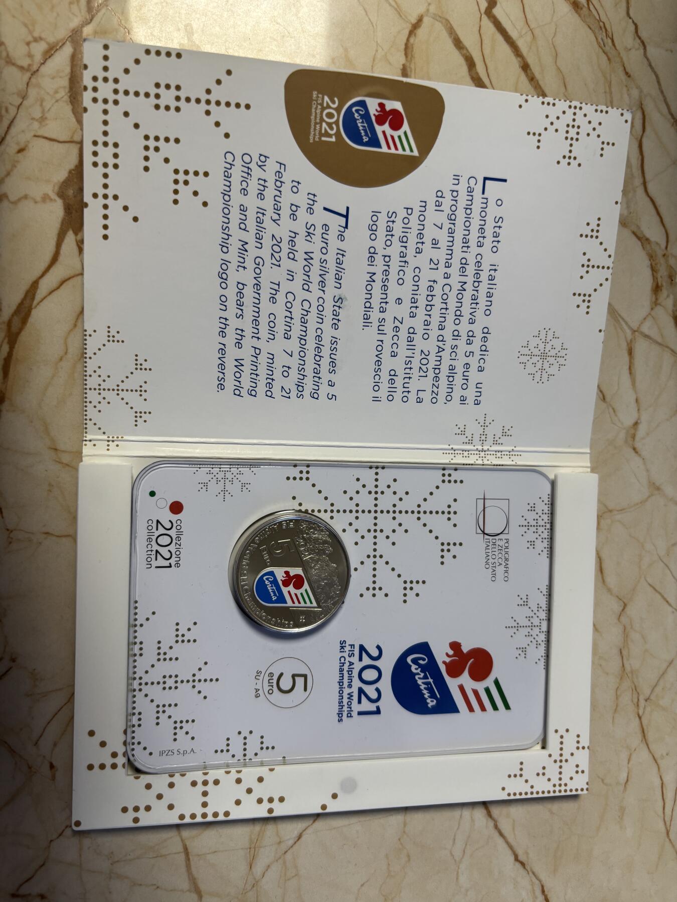 第181期拍卖 卡装意大利2021年科尔蒂纳高山滑雪世界锦标赛彩银币，925银，18克，发行5000枚