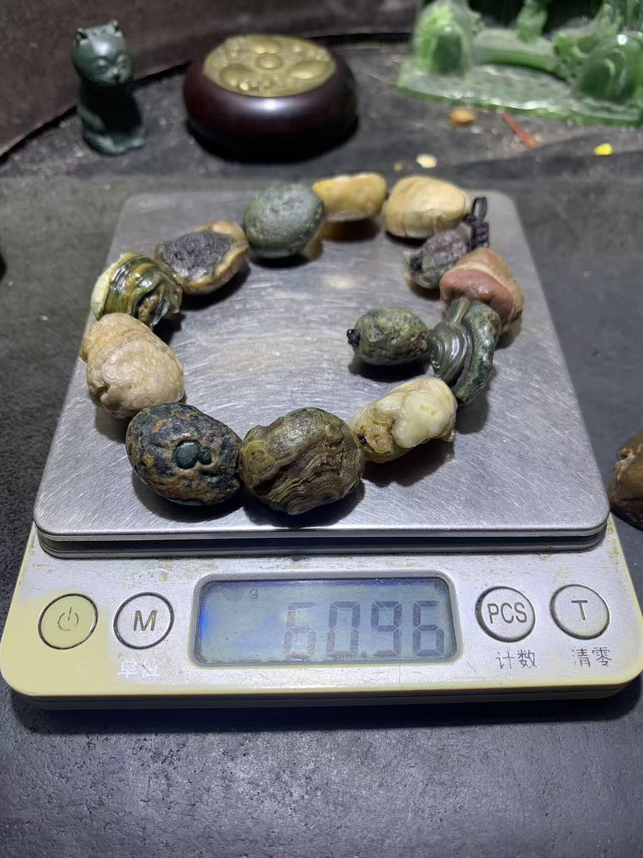 精美外蒙眼石手工编织手串一条！，