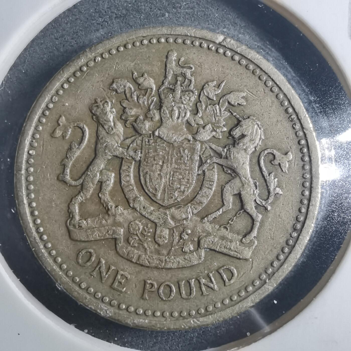 沼泽如烟--第896场 英国1983年一磅