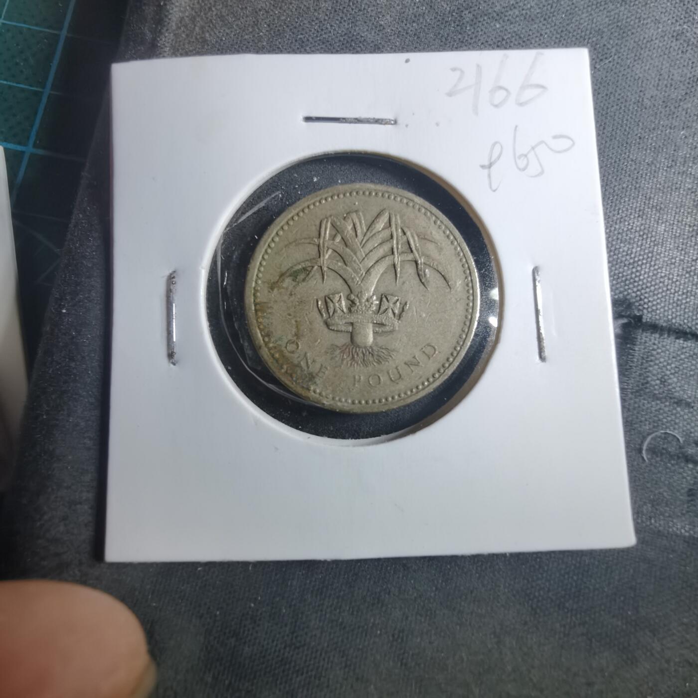 沼泽如烟--第896场 英国1985年一磅