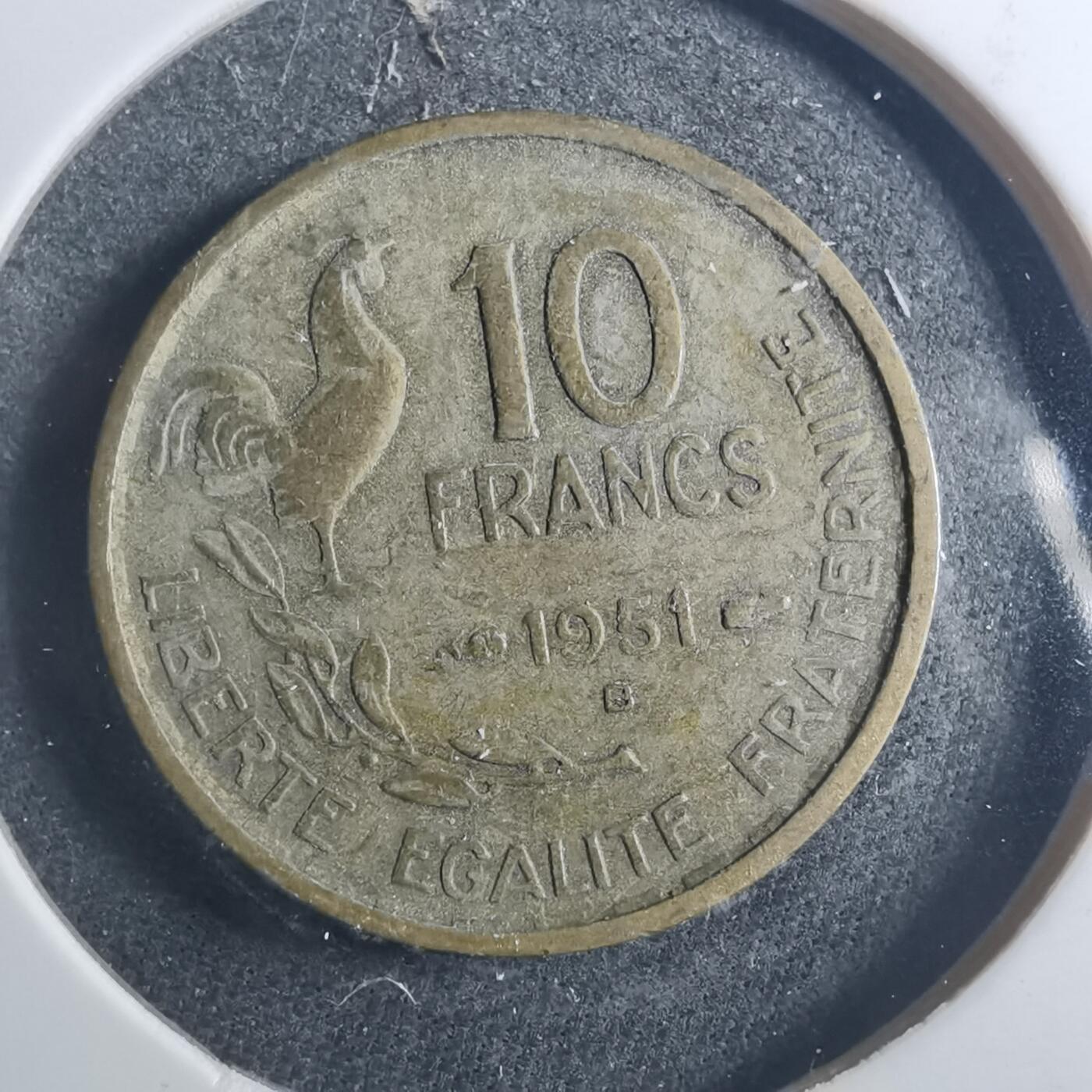 沼泽如烟--第896场 法国1951年10法郎B版