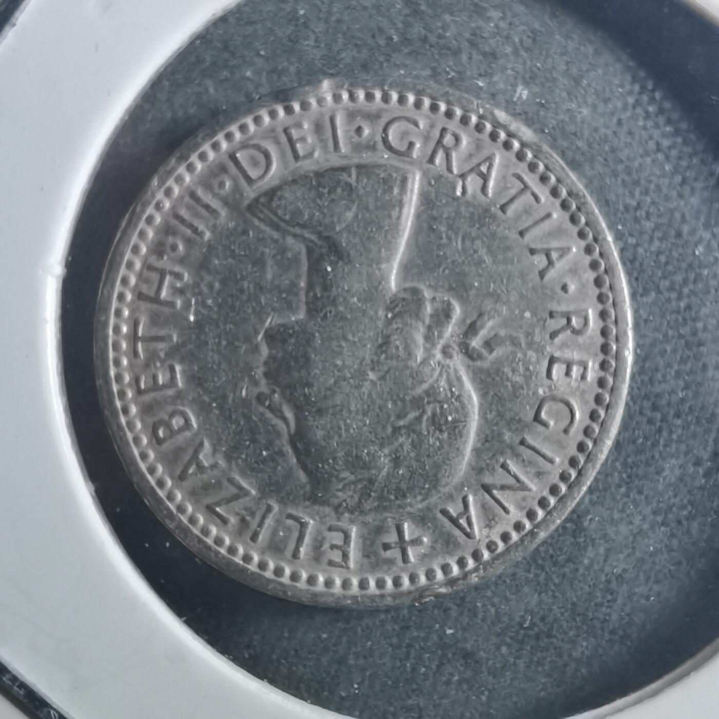 沼泽如烟--第895场 英国1960年6便士