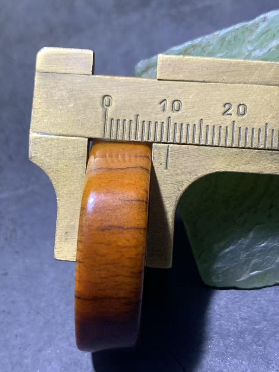 精美骨圈子一个，。