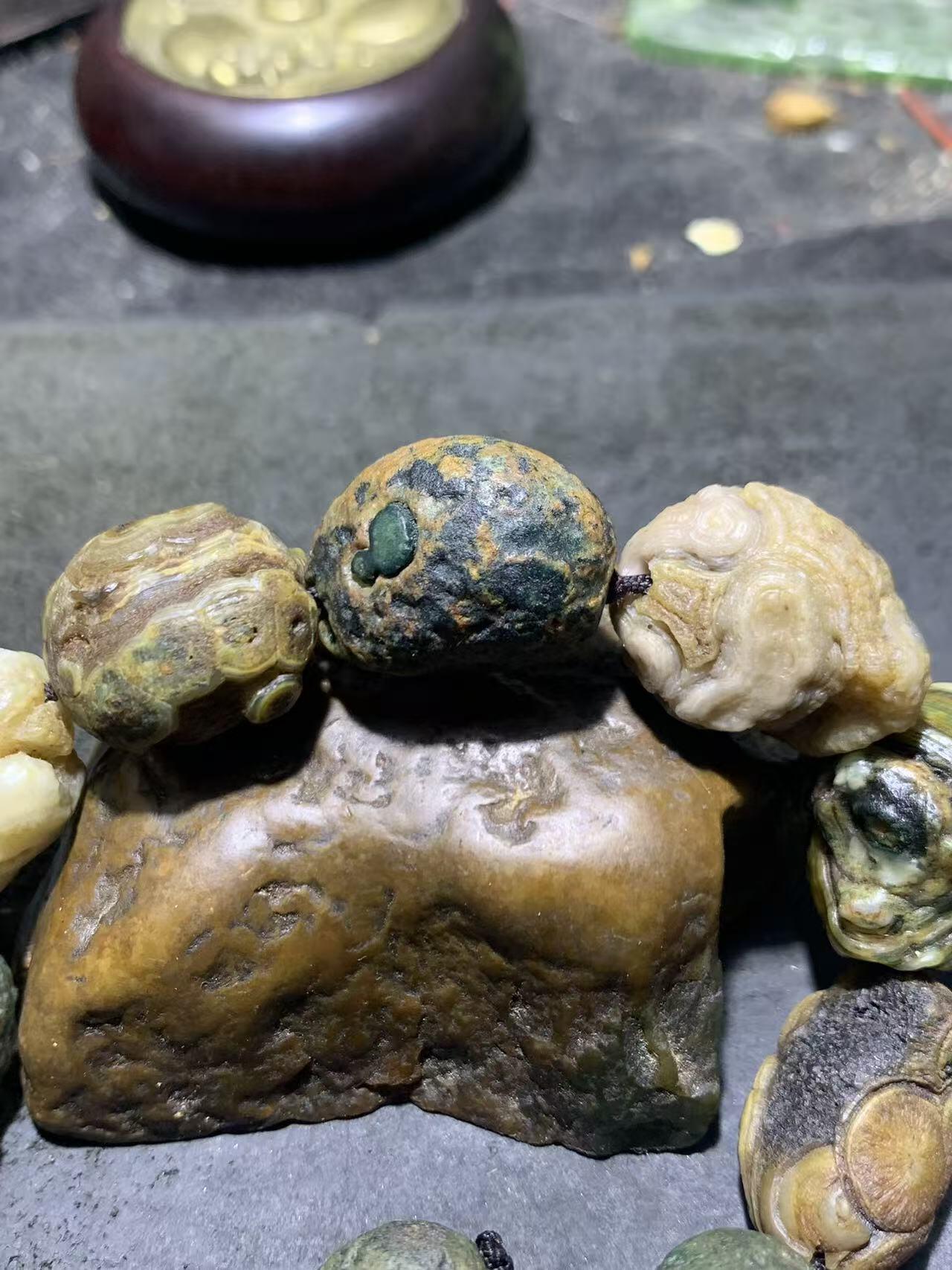 精美外蒙眼石手工编织手串一条！，