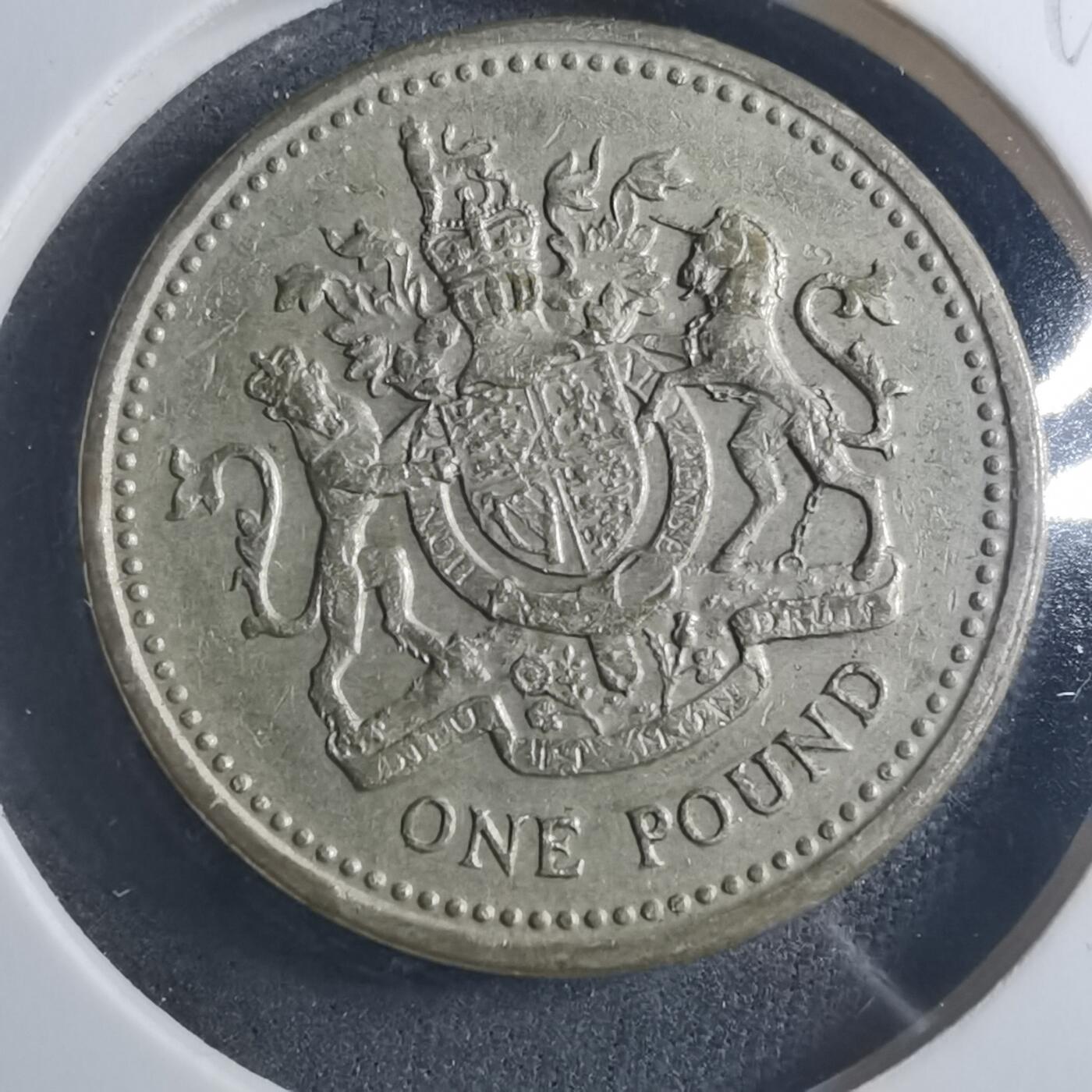 沼泽如烟--第896场 英国1983年一磅