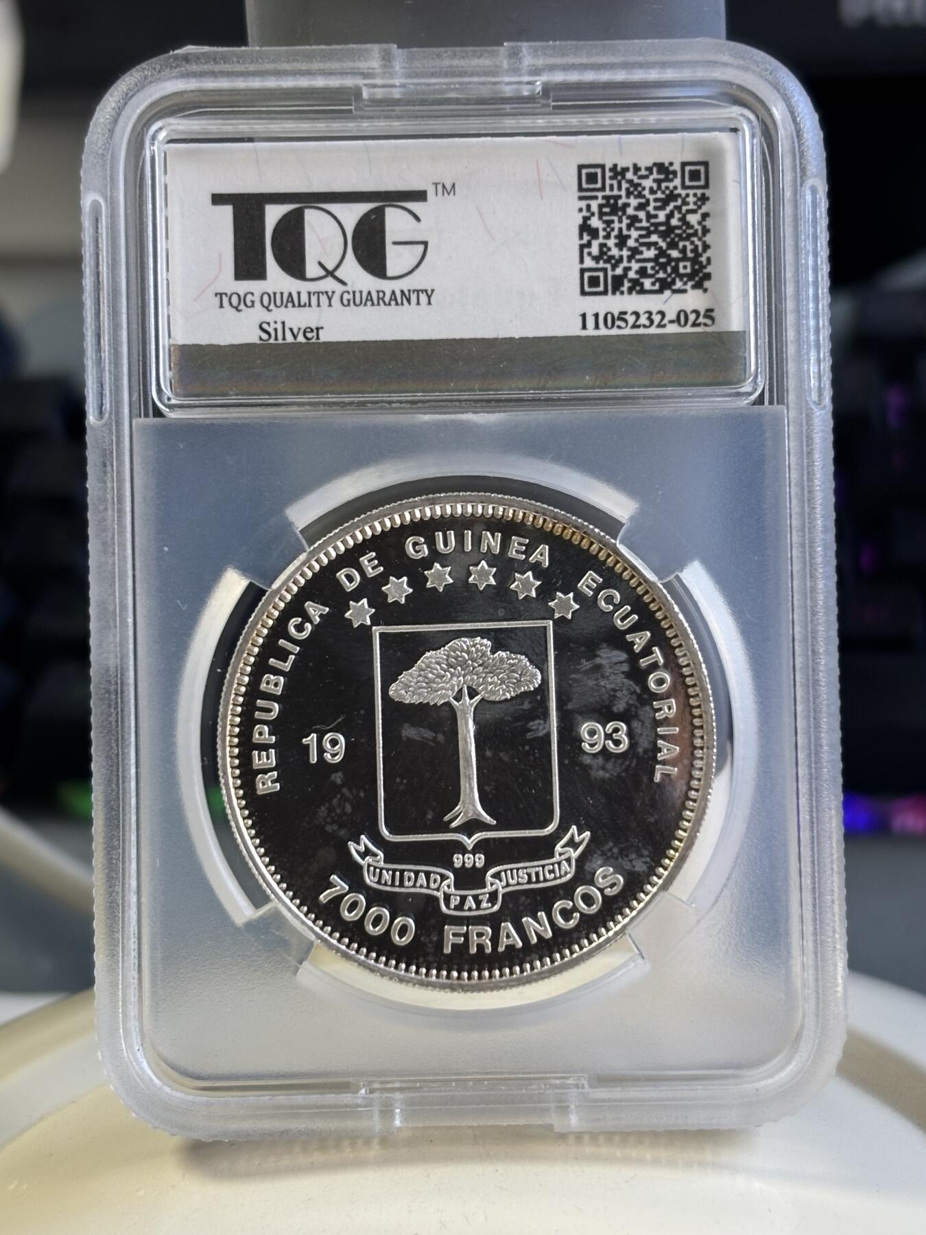 第181期拍卖 赤道几内亚1993年拯救地球恐龙彩色纪念银币TQG-PF64,999银，20克