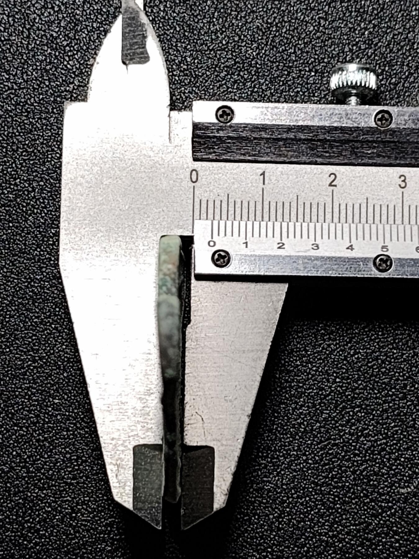 泉币菌-第125场-126场 并场 精品福利场(115场之后的本周末发货，感谢理解) 邻国回流 布币 直径70mm 厚2.8mm  不懂 自定义