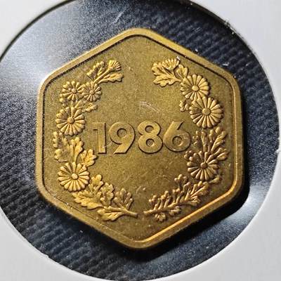 KK钱币收藏小铺  第367场  2月预留时间 周末发货 -  1986日本年份铭牌铜章