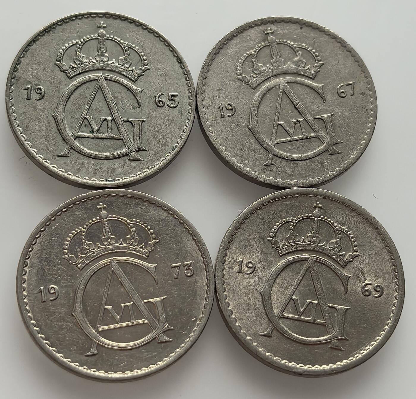  外国优质老铜币银币，周六九点倒数截拍，满百包邮，可寄存半年，喜欢朋友微信扫描二维码可直接参拍