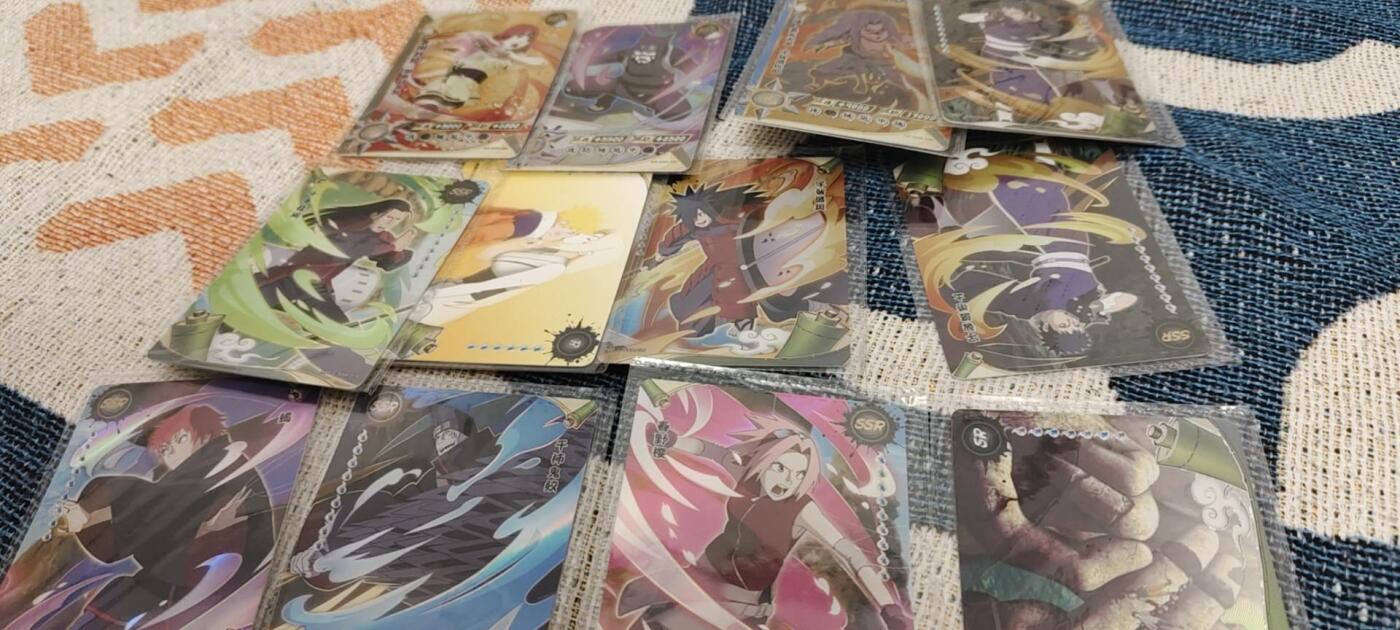 秋原瞳的小店第二十八期（持续收拍，深夜入冬的稀雨，总是静寂的……） 卡游火影12张卡位