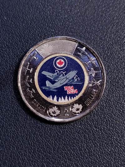 世界各国普、纪币捡漏专场(第十八场) -  2024年加拿大皇家空军百年2加元双金属彩色版纪念币