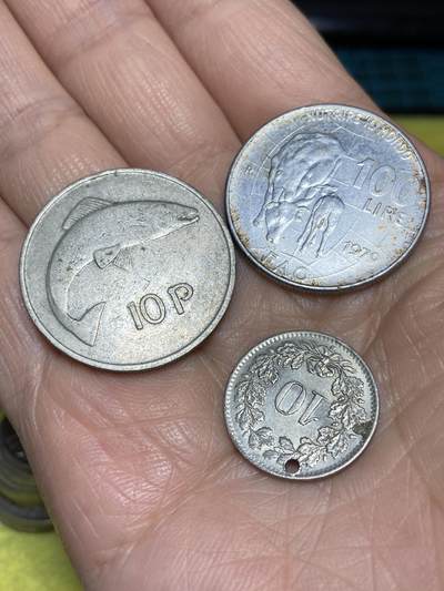 2025年第一百二十五场(总第一百五十一场）外国好品散币(免佣金) - 各国散币3枚：爱尔兰🇮🇪1980年10便士，意大利🇮🇹1979年100里拉，瑞士🇨🇭1964年10分