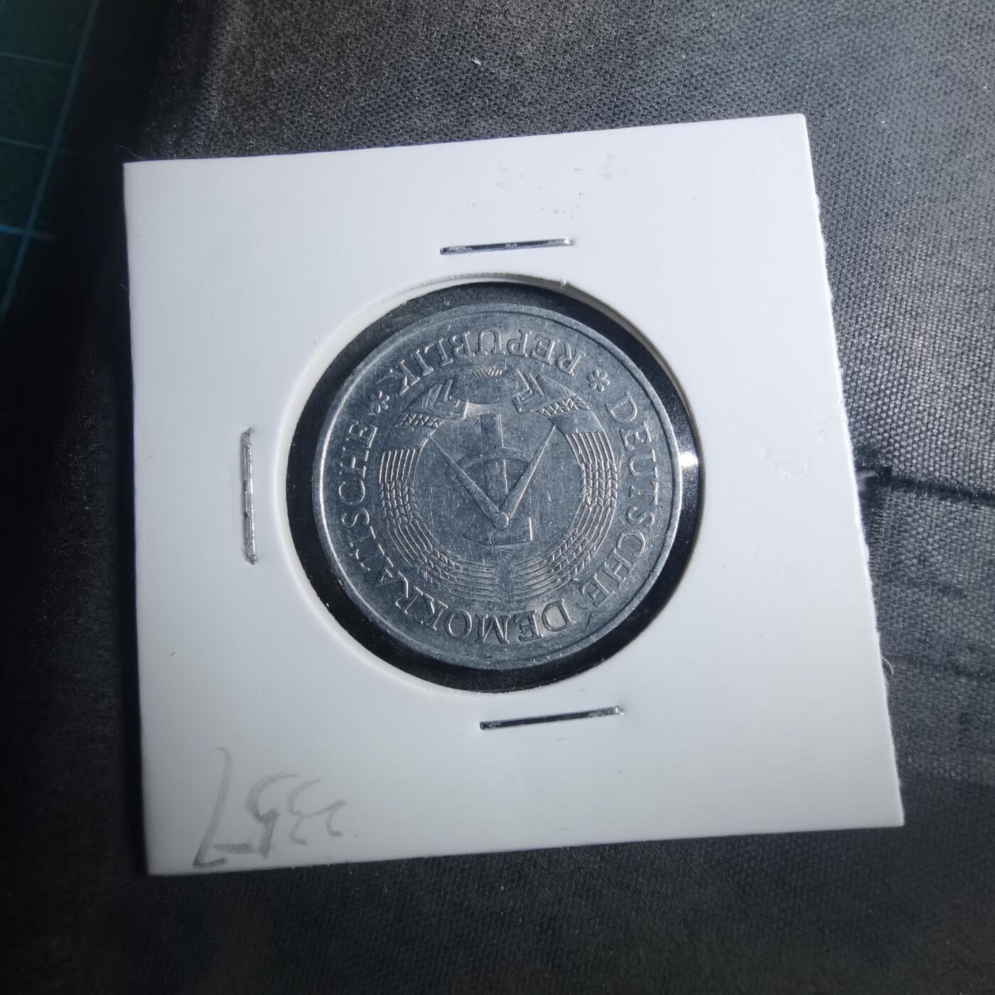 沼泽如烟--第896场 东德1977年1马克