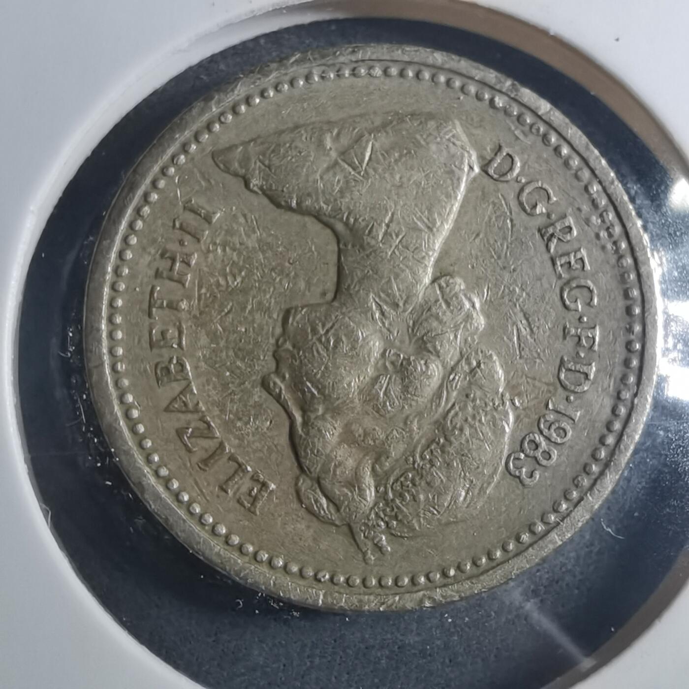 沼泽如烟--第896场 英国1983年一磅