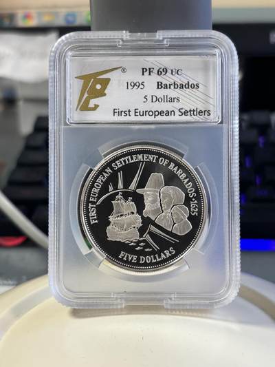 第181期拍卖 - 巴巴多斯1995年纪念欧洲首次移民美洲370周年银币TQC-PF69，925银，28.33克