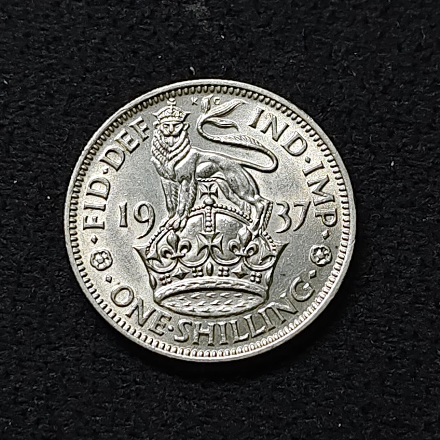【全场包邮】纯粹捡漏拍476场（免费代拍第13场）调整中 英国1937年乔治六世1先令银币