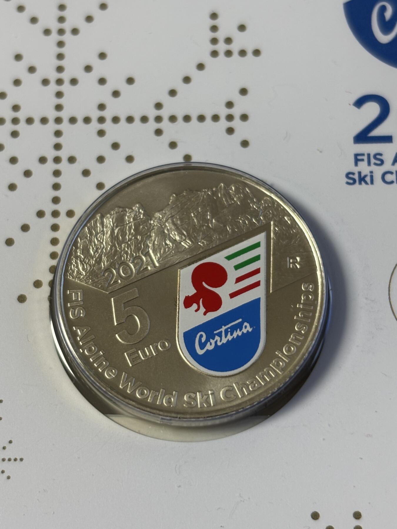 第181期拍卖 卡装意大利2021年科尔蒂纳高山滑雪世界锦标赛彩银币，925银，18克，发行5000枚