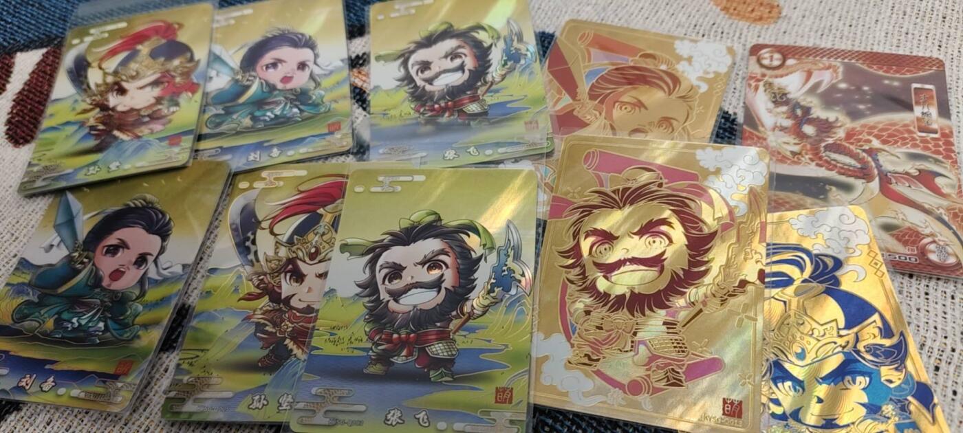 秋原瞳的小店第二十八期（持续收拍，深夜入冬的稀雨，总是静寂的……）