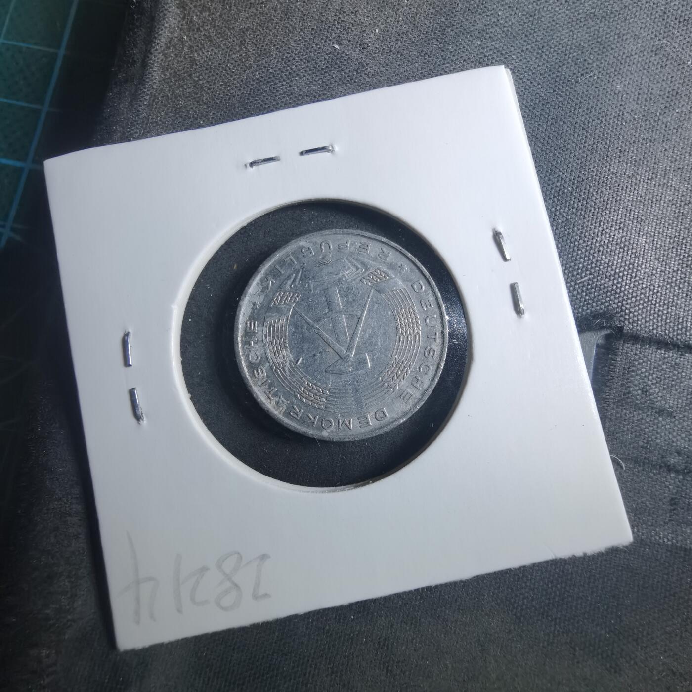 沼泽如烟--第896场 东德1968年10芬尼