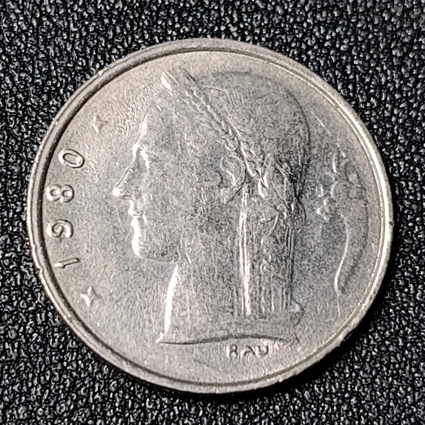 泉币菌-第125场-126场 并场 精品福利场(115场之后的本周末发货，感谢理解) 。