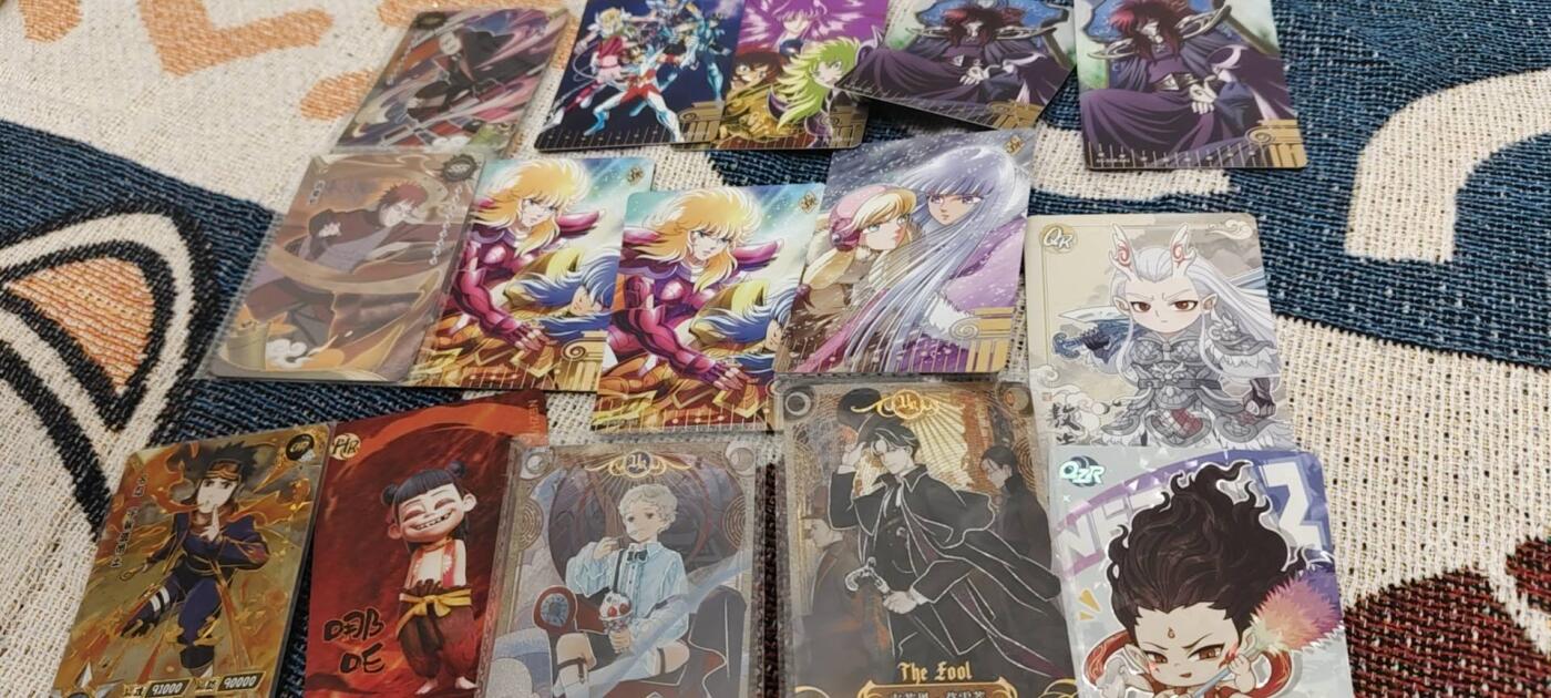 秋原瞳的小店第二十八期（持续收拍，深夜入冬的稀雨，总是静寂的……） 卡游系列卡位15张，把玩看画神器