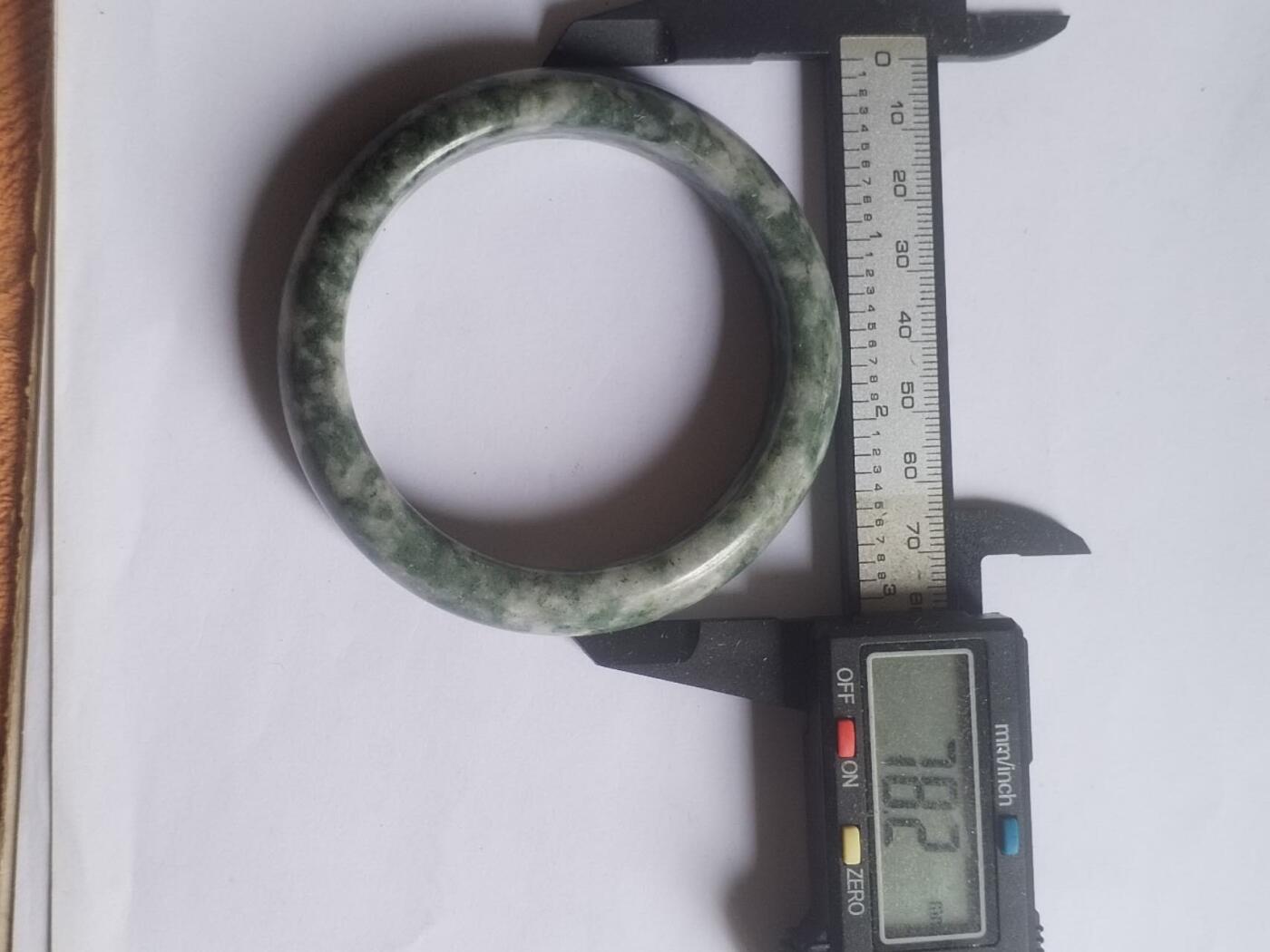 玉石 手镯 手串 手链专场 飘花手镯。