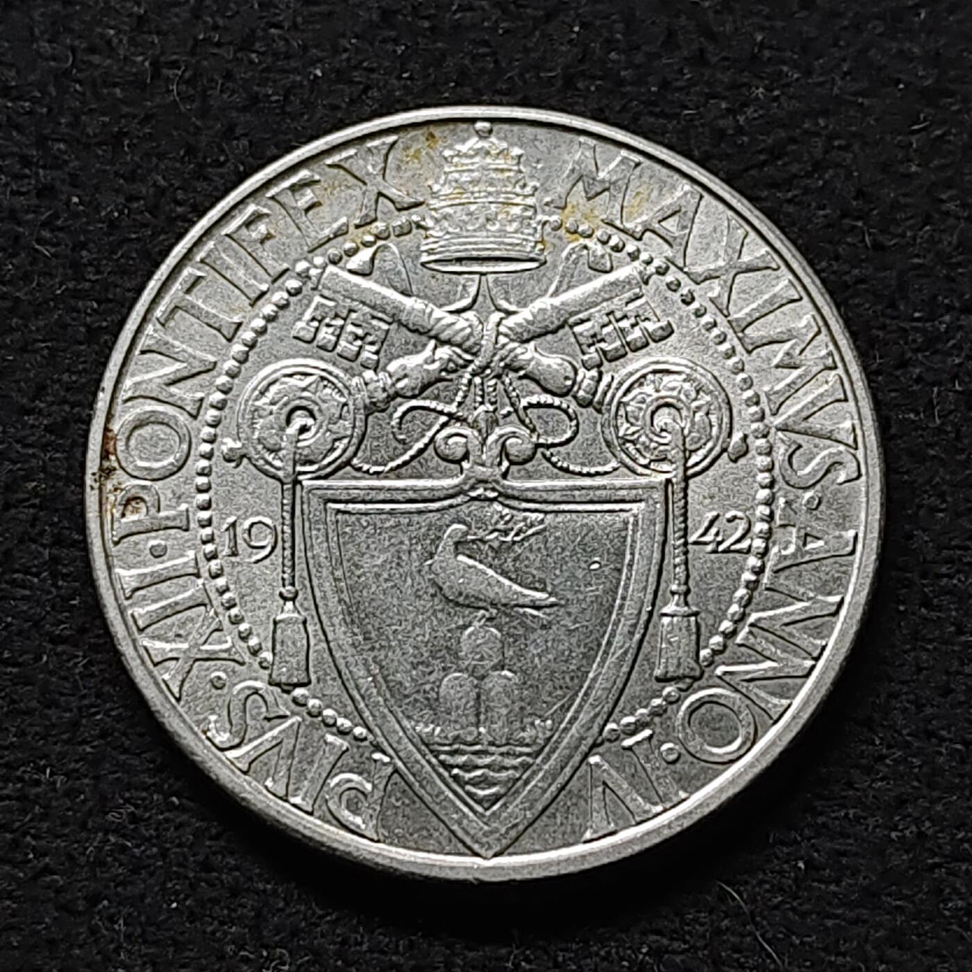 【全场包邮】纯粹捡漏拍476场（免费代拍第13场）调整中 梵蒂冈1942年2里拉稀少