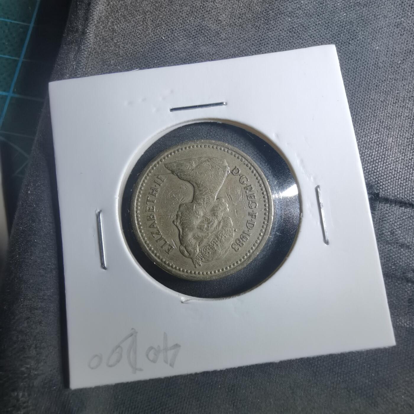 沼泽如烟--第896场 英国1983年一磅