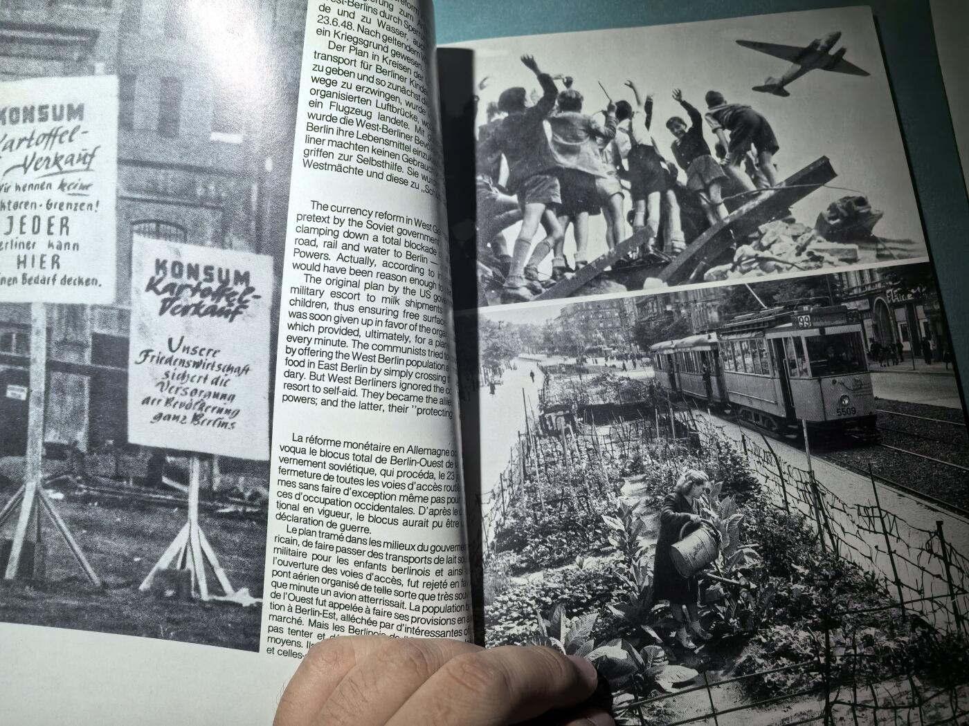 盛世勋华——号角文化勋章邮票专场拍卖第287期 德文版图册 柏林：从前线城市到欧洲之桥