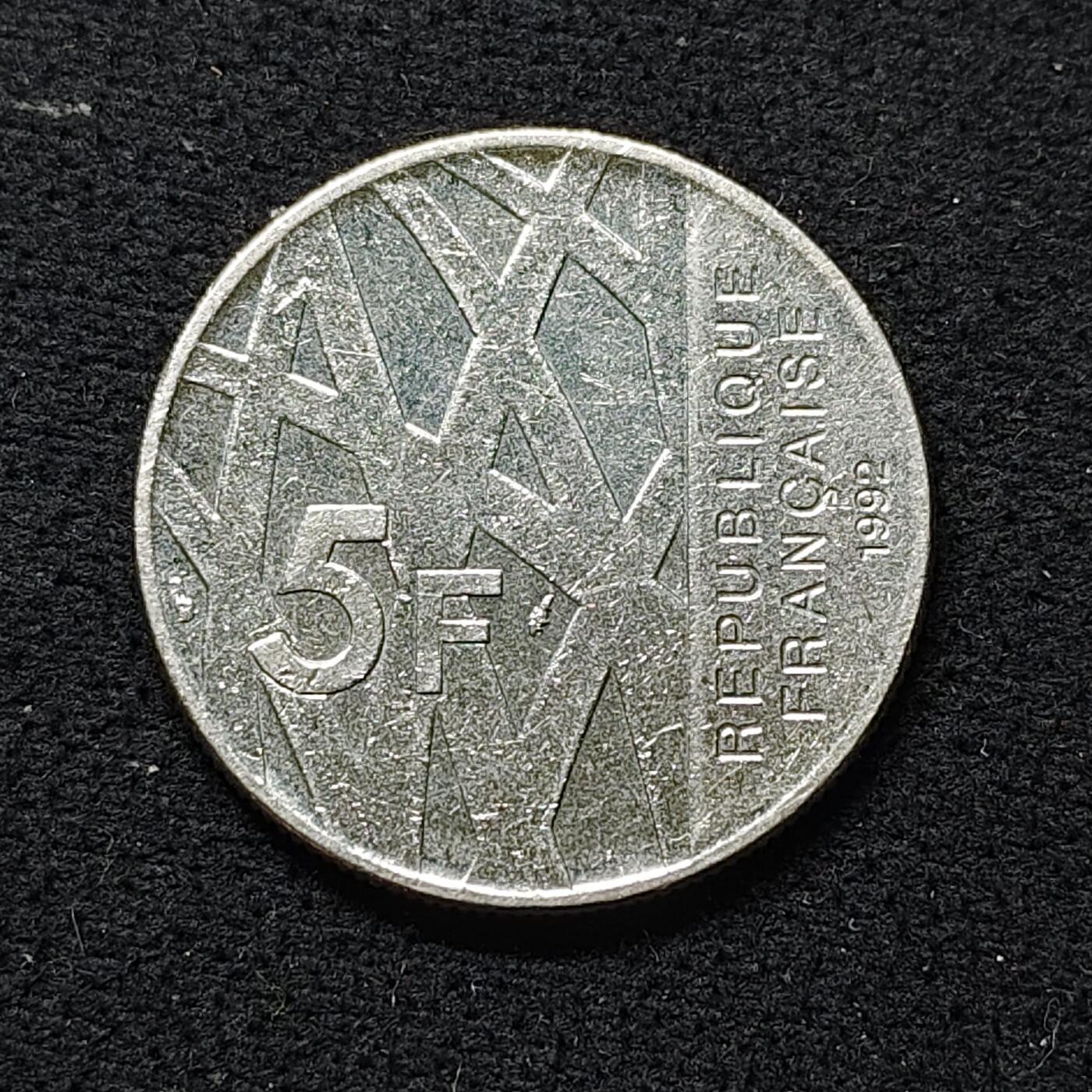 【全场包邮】纯粹捡漏拍476场（免费代拍第13场）调整中 法国1992年5法郎门德斯逝世10周年纪念币