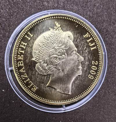 北京马甸外国币专卖第145期，外国币专场，陆续上拍，欢迎关注 2009年斐济野生动物大象1元克朗型纪念币 38.6mm精制铜镍硬币