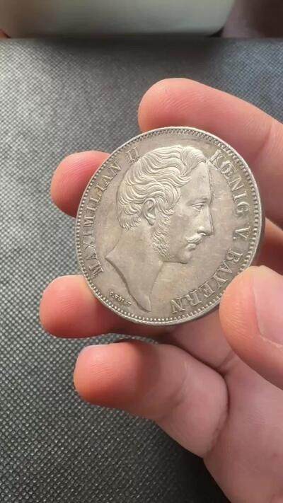 甄臻铺-世界币章拍卖（第38期）立冬小精品场，送拍享返佣金等优惠多多 1854年巴伐利亚马克西米利安二世水晶宫历史2泰勒 相较尺寸独树一帜的路一历史2T 规格回归流通2T的马二历史系列 水晶宫绝对是其中绕不开的品种，国内少见的好品裸币