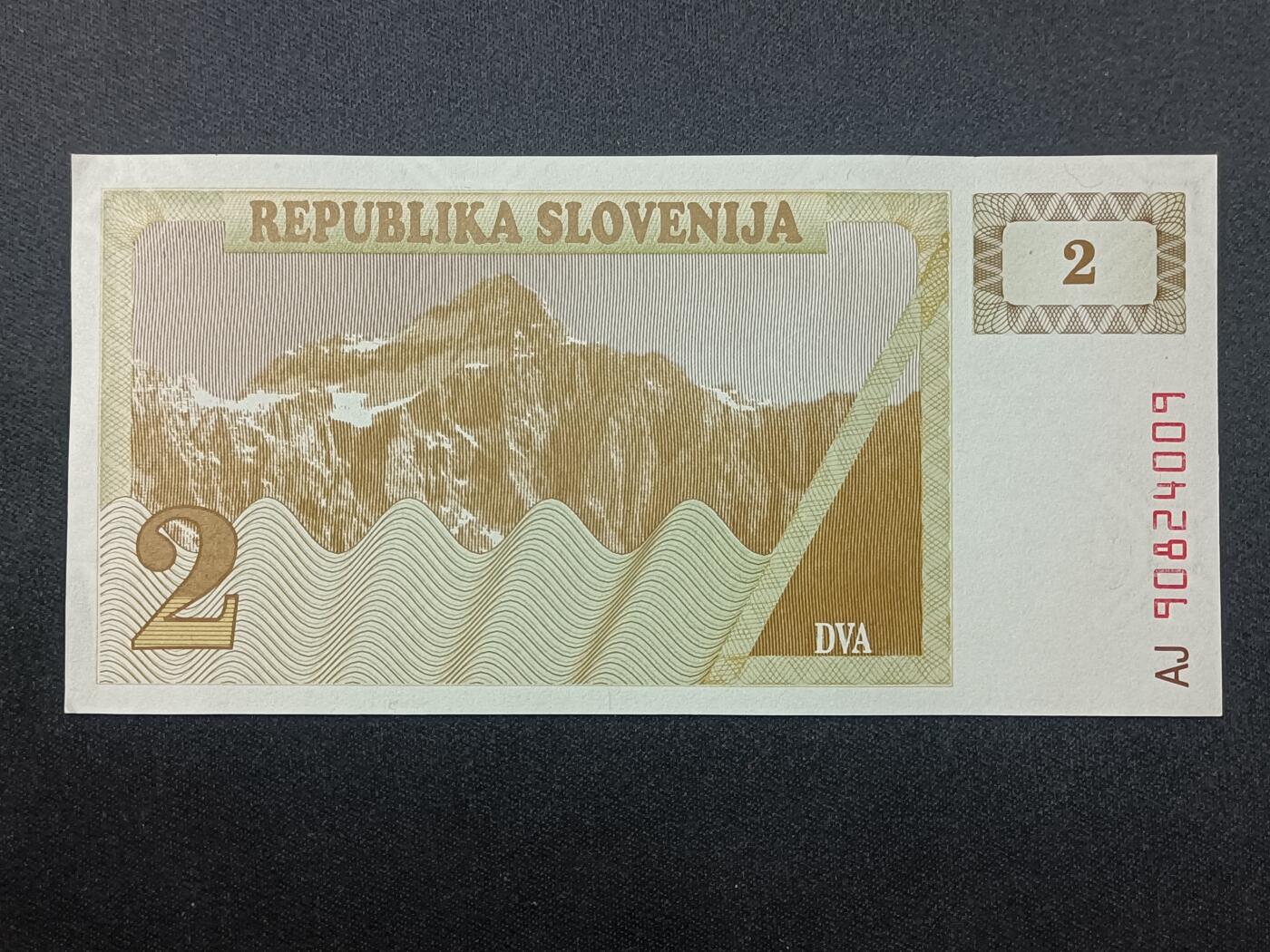 【游宝拍卖】乙巳蛇年86期  斯洛文尼亚-2托拉尔【1990年 全新UNC】