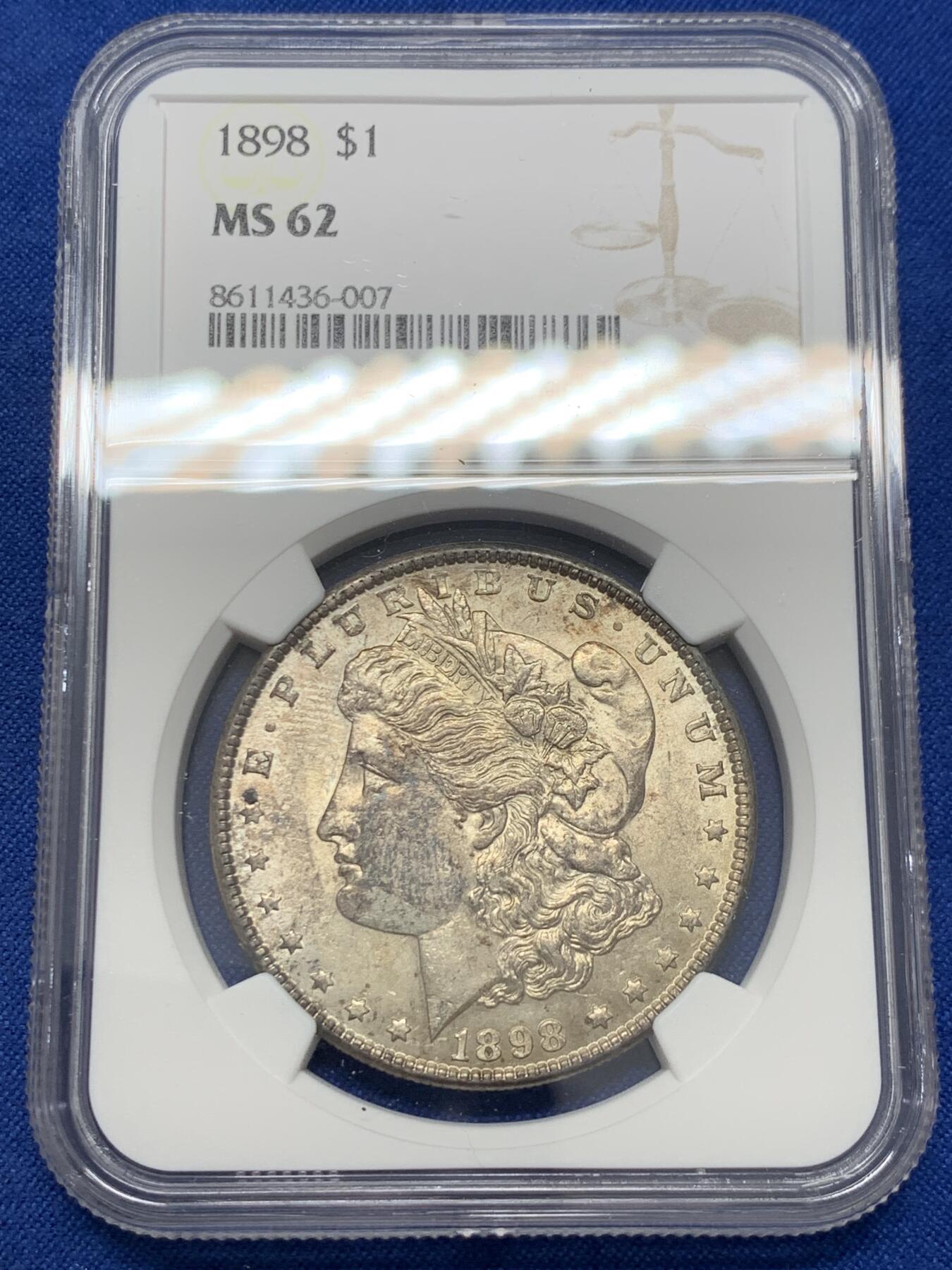 《竞宝斋》第436场 周日，周一2场连拍 （全场包邮） NGC MS62 美国 1898年 摩根 1美圆银币 双面彩