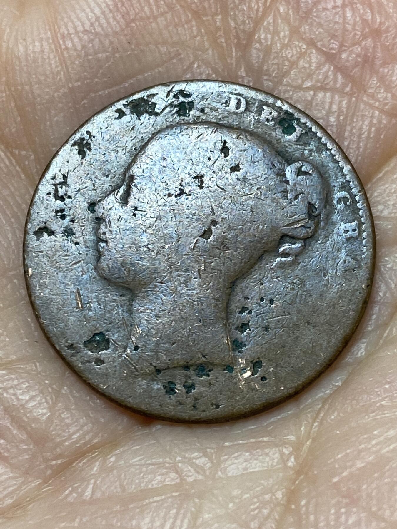 2025年第一百二十六场(总第一百五十二场）外国好品散币(免佣金) 英国🇬🇧1法新(维多利亚女王青年时期)