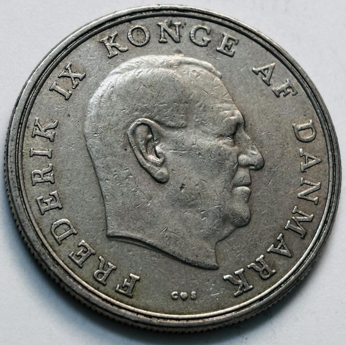 文馨钱币收藏第 280 场， 长期接收代拍品 好品 1961 年丹麦佛雷德里克九世国王 5 克朗，第一版