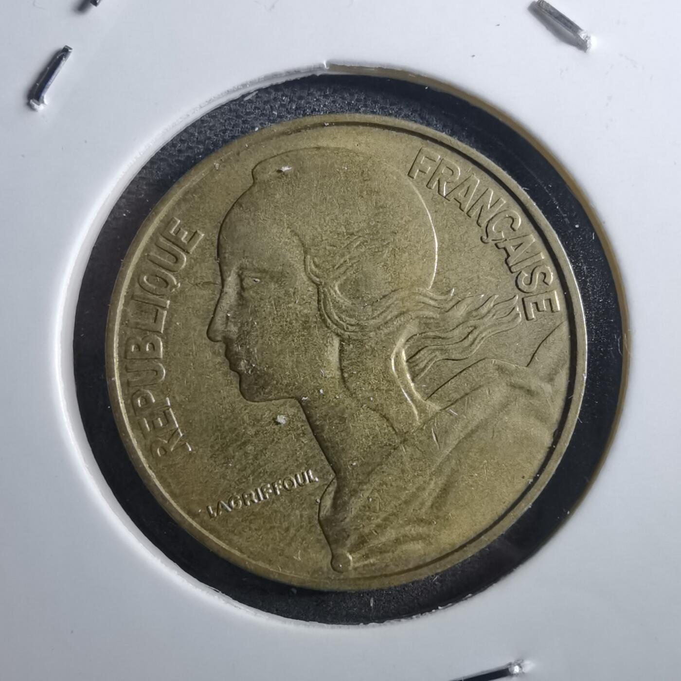 沼泽如烟--第897场 法国1970年20分