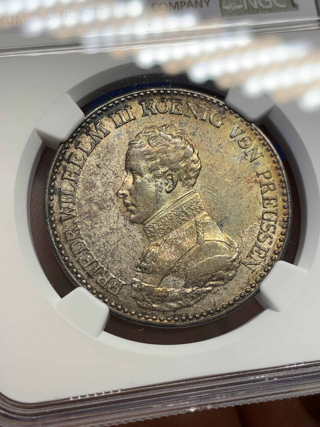 《竞宝斋》第436场 周日，周一2场连拍 （全场包邮） NGC AU58 德国普鲁士 1818年 威廉三世鹰炮泰勒 币面压力十足 完美转光感 难得好品