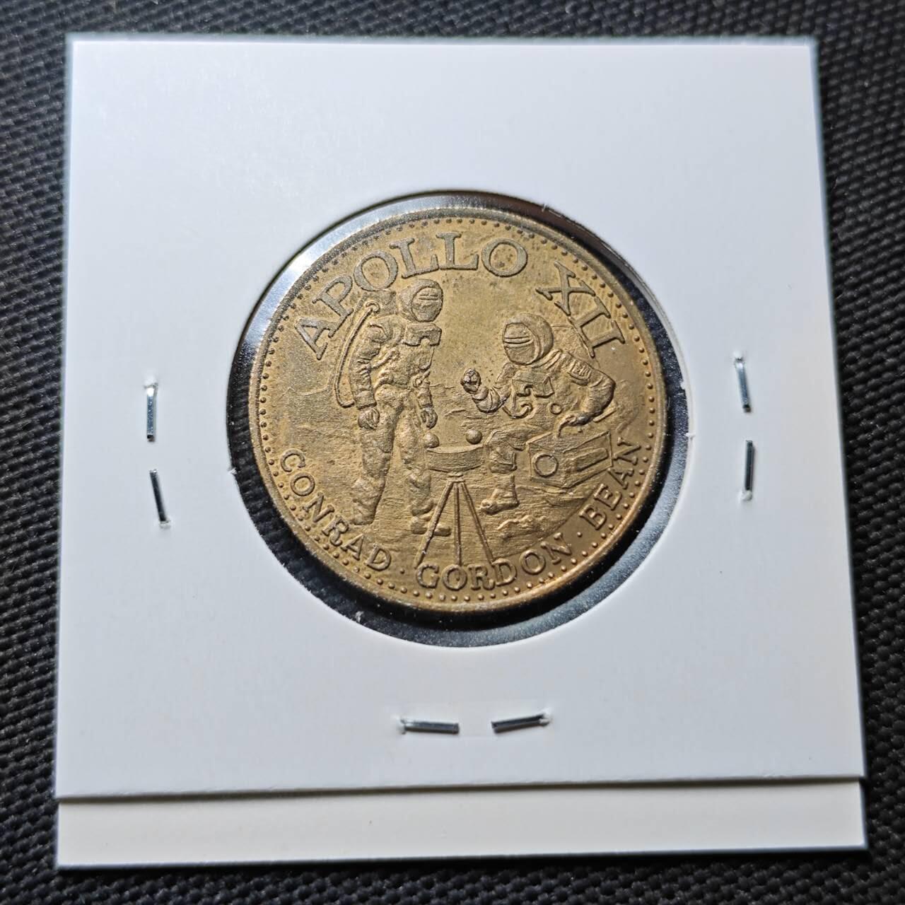 KK钱币收藏小铺  第367场  2月预留时间 周末发货  美国航天纪念章