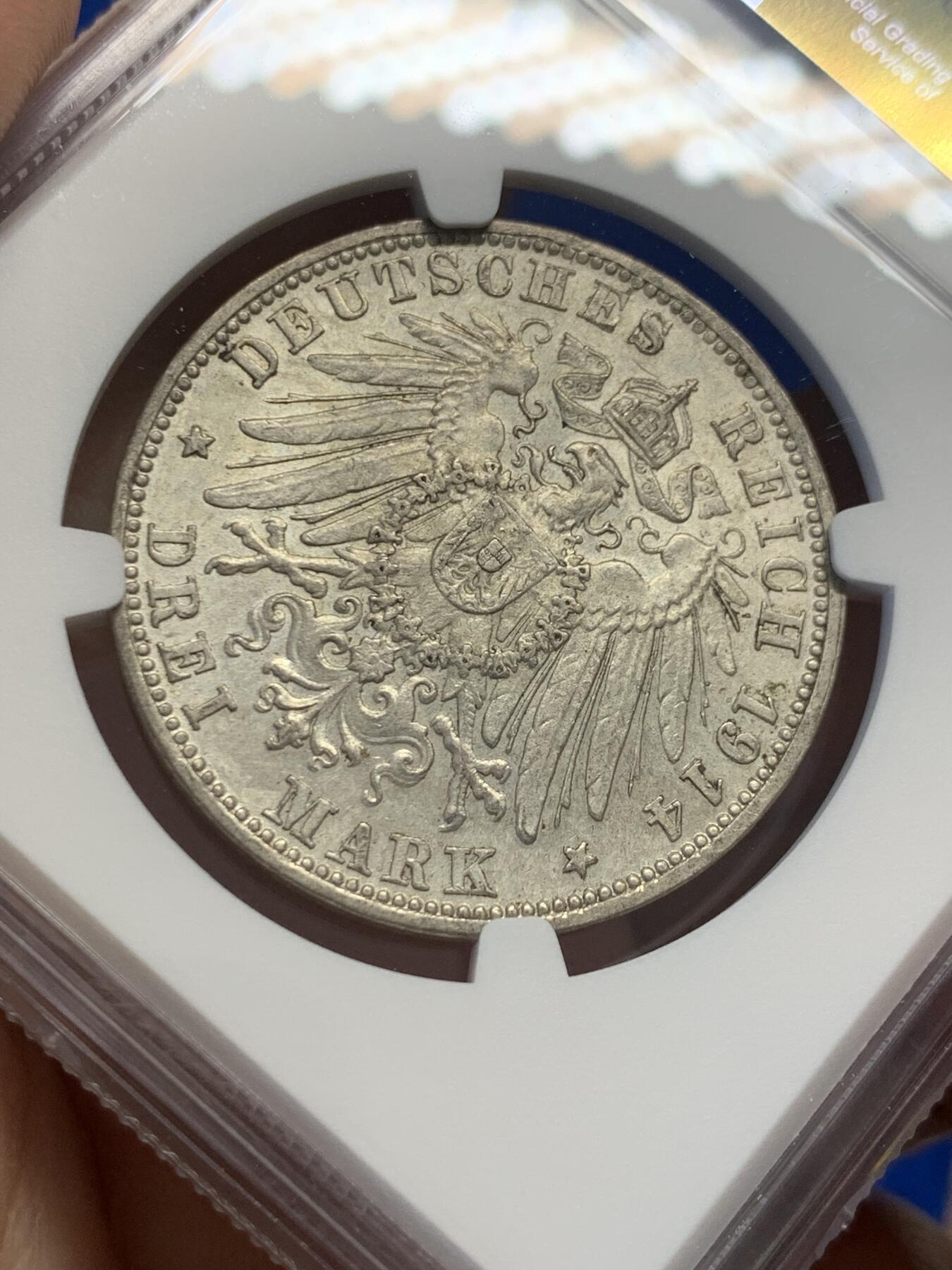 《竞宝斋》第436场 周日，周一2场连拍 （全场包邮） NGC AU58 德国巴伐利亚 1914年 路德维希三世 3马克银币