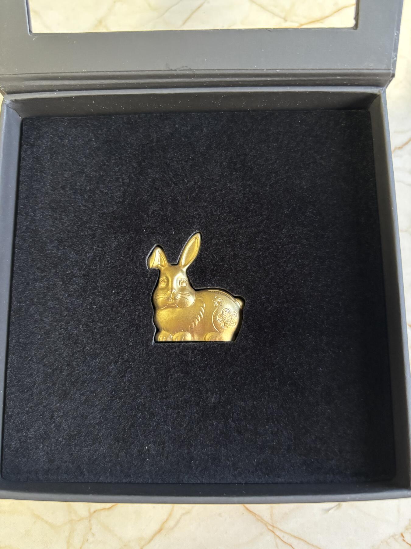 第181期拍卖 蒙古2023年中国生肖系列兔年1盎司镀金纪念银币，999银，发行888枚