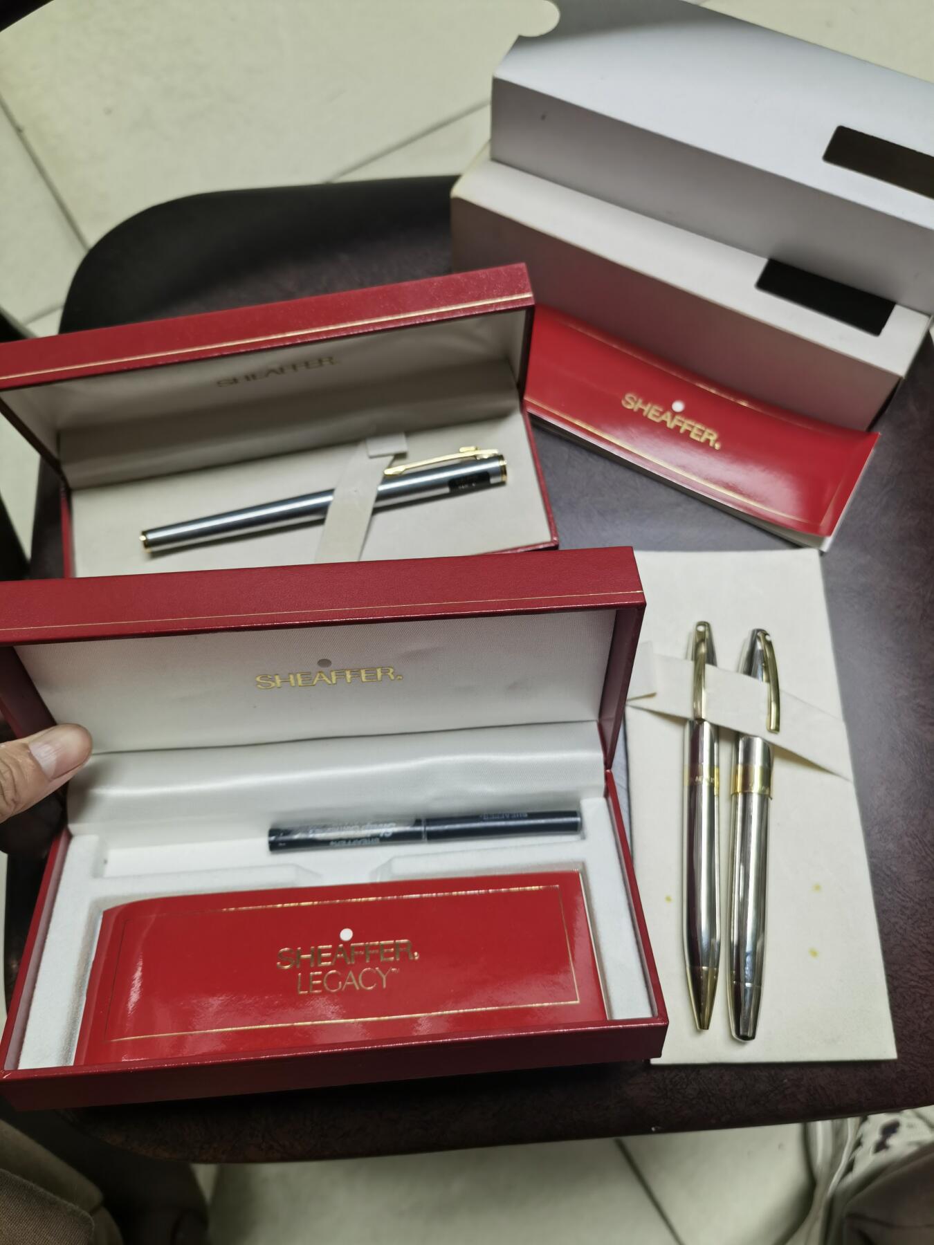 犀飞利金笔一对套装原盒