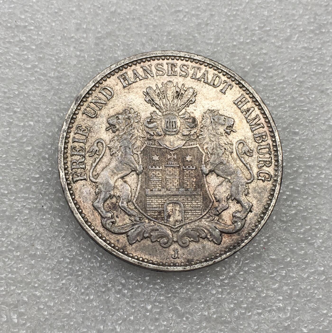 世界钱币专场拍卖 每周二开拍