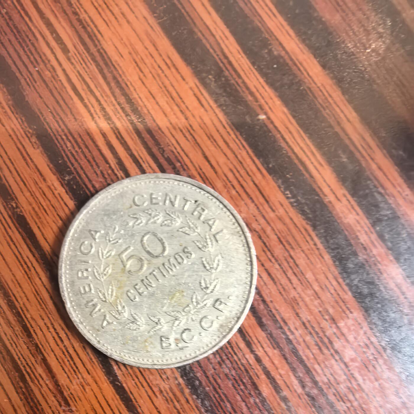 泡泡币外币第二十六场可代拍15038385335微信 哥斯达黎加50分。